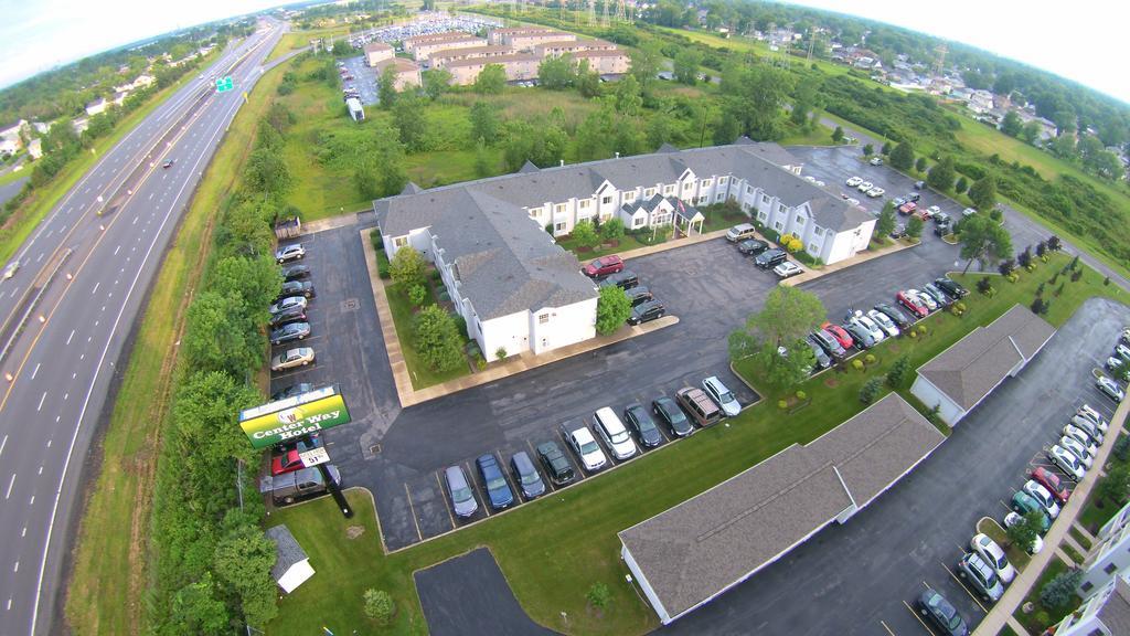 Centerway Hotel Buffalo Tonawanda Extérieur photo